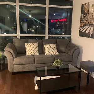 Downtown 2 Bedroom Families Only Sleeps 5 Appartement Toronto