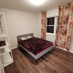 Apartment Beautiful 3 Bedroom House
